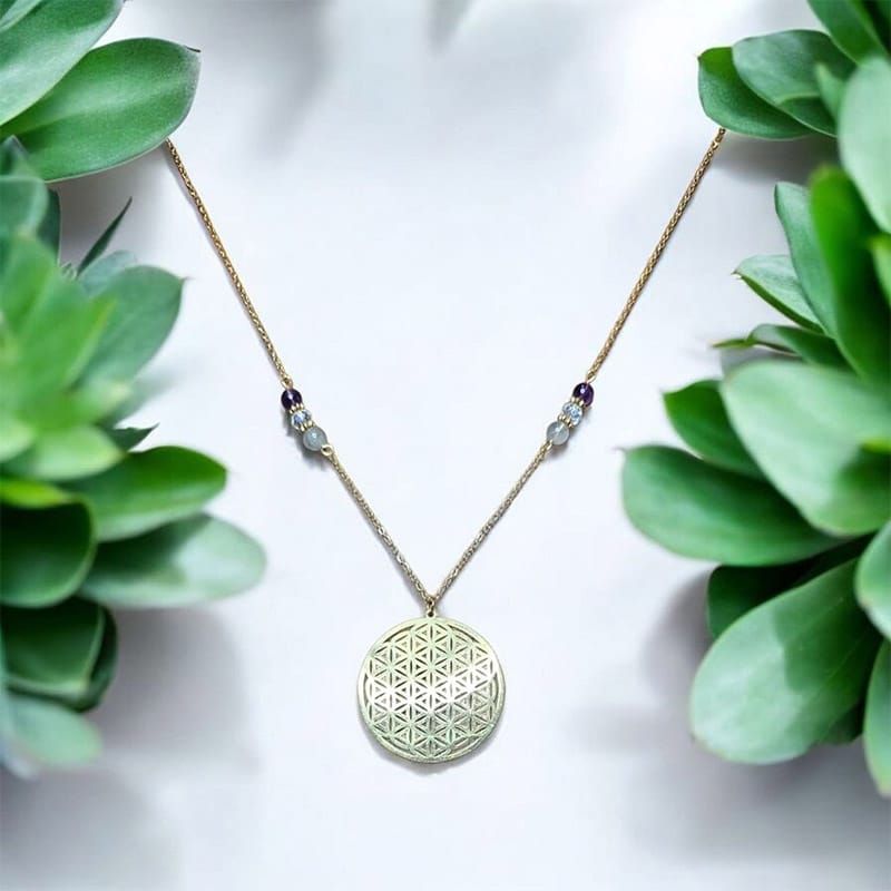 Collier Connexion Spirituelle Doré – Protection & Éveil